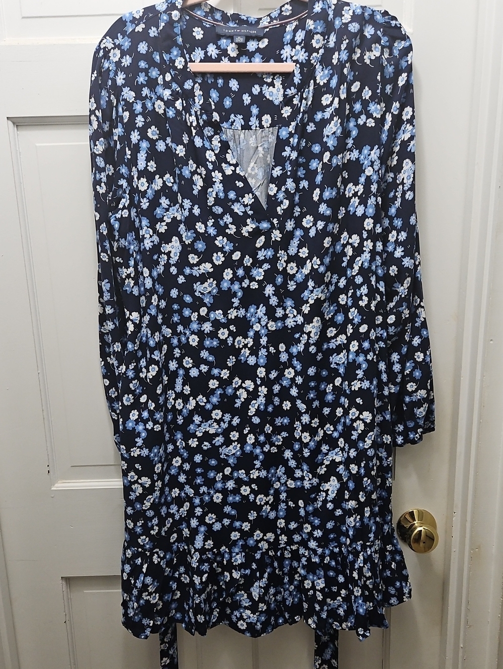 Tommy Hilfiger Navy Dress with Light Blue Floral Print XL - Picture 3 of 10